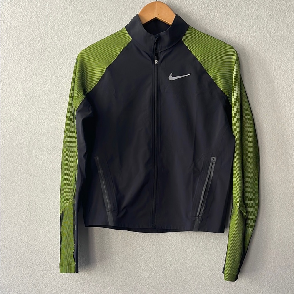 Nike black and Neon Green Jacket twill running jacket.